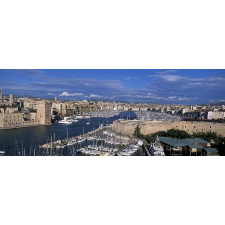 Marseille_port_pano